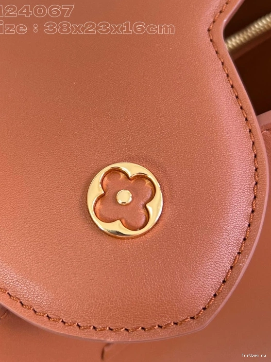 First bag ru GM LOUIS Capucines VUITTON Souple-38*23*16CM 0816